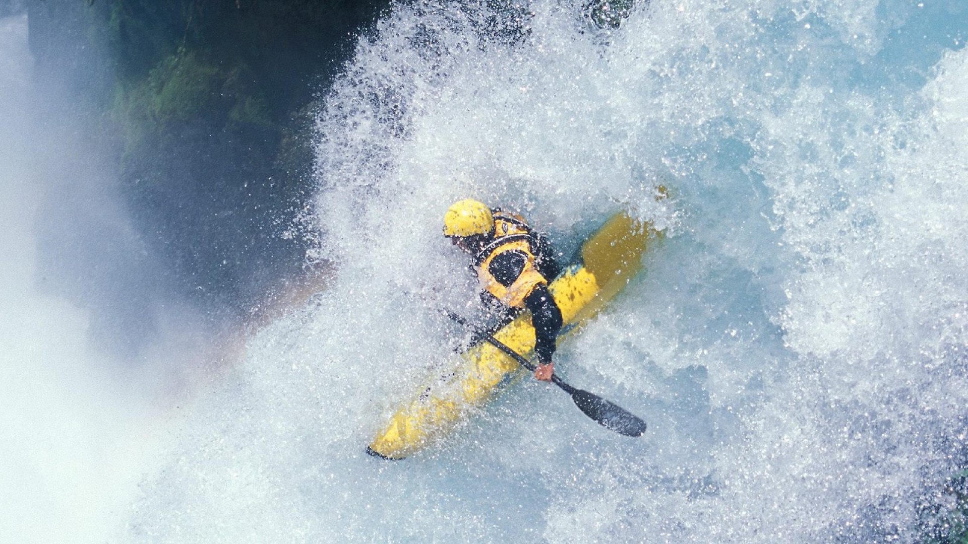 开云体育APP下载-巴黎轻取突尼斯，拉什福德压制级发挥，当足球成为身份政治的角力场