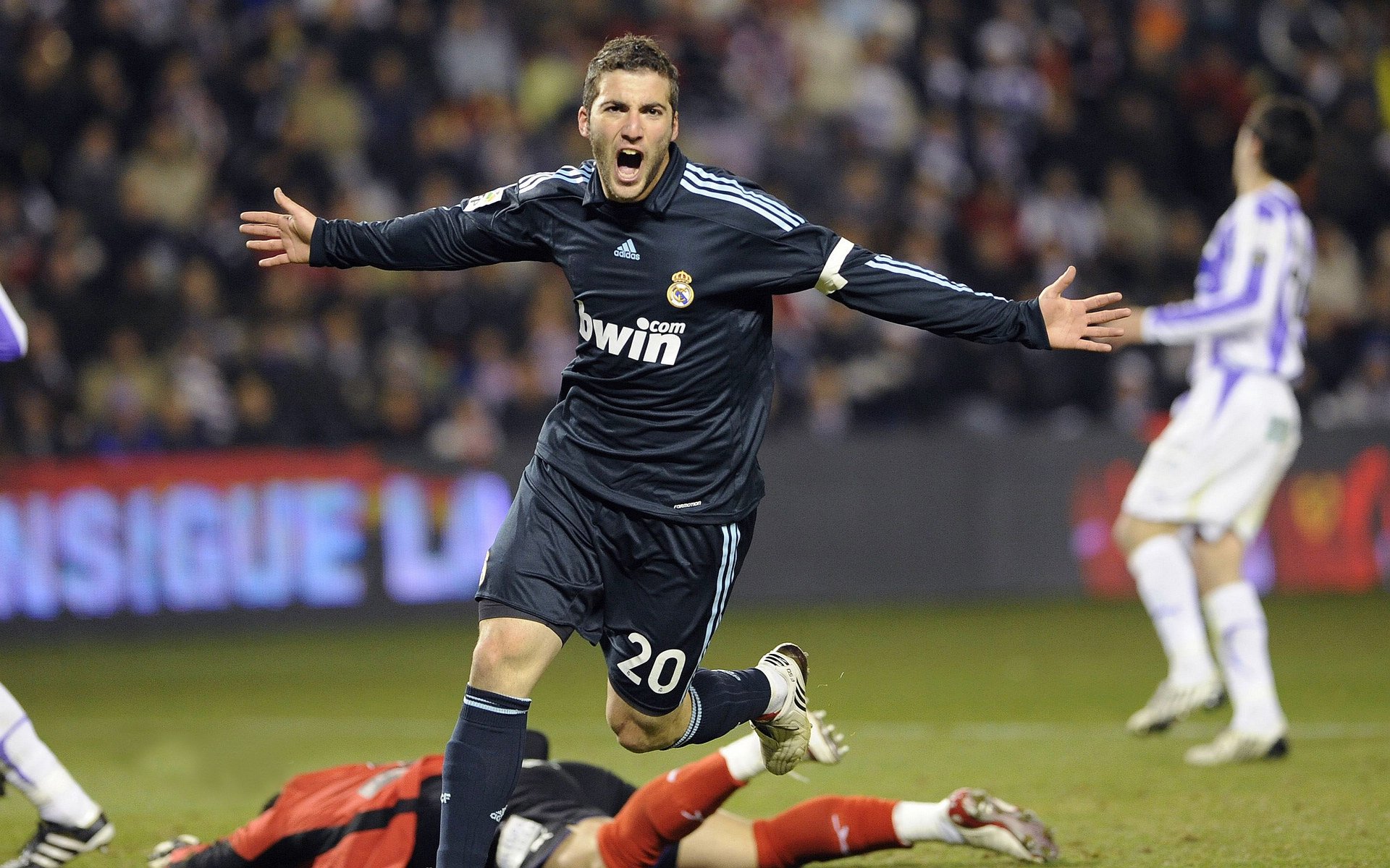 开云体育在线-中国碾压喀麦隆,赖斯在2026世界杯接管比赛的背后,是体系对天赋的胜利 第2张 开云体育在线-中国碾压喀麦隆,赖斯在2026世界杯接管比赛的背后,是体系对天赋的胜利 第2张